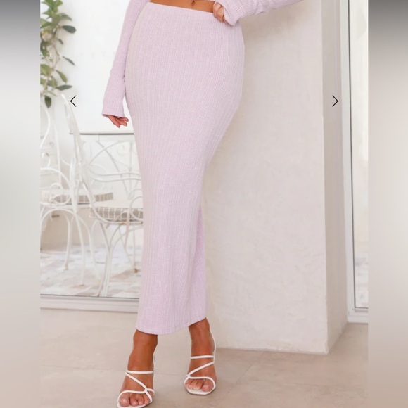 Elegant Lavender Maxi Skirt - Picture 3 of 3